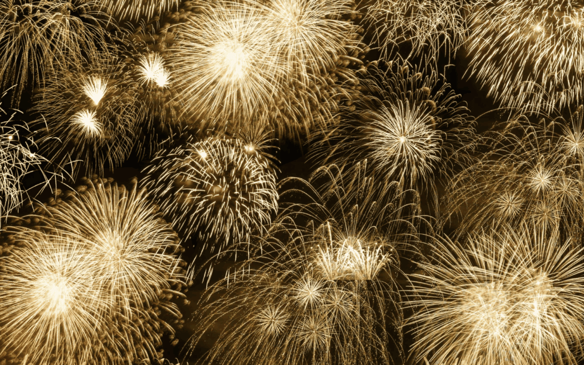 How to Put on a Firework Show for New Year’s